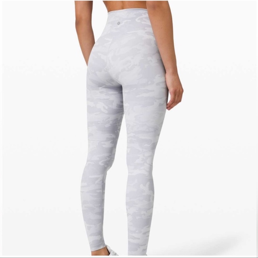 Lululemon High Rise White Camo Leggings 25”